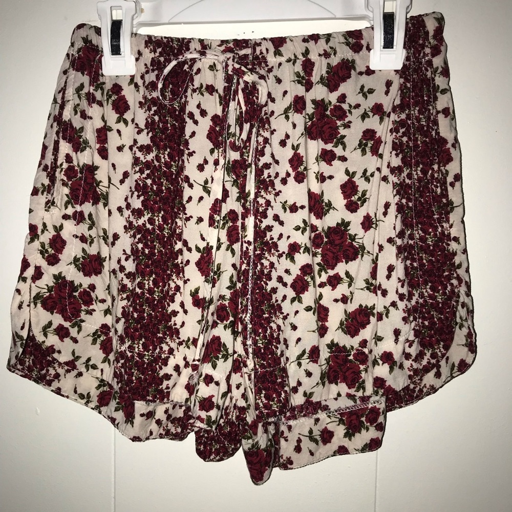 Brandy Melville floral print draw string shorts